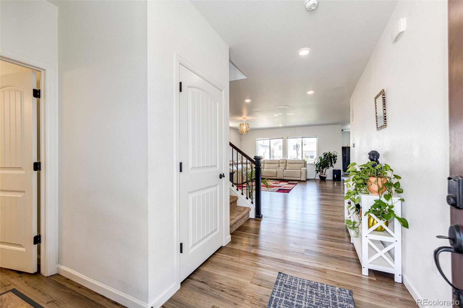 10964 Hayloft Street