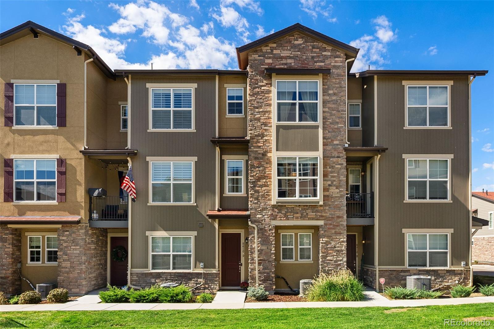 8410 Donati Terrace D in Hunting Hill, Highlands Ranch CO