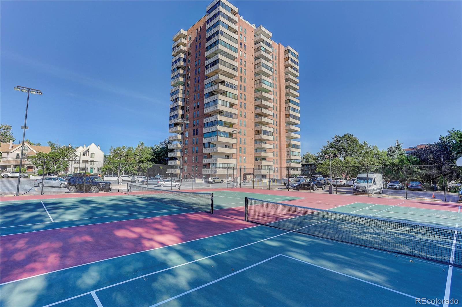130 N Pearl Street 1703