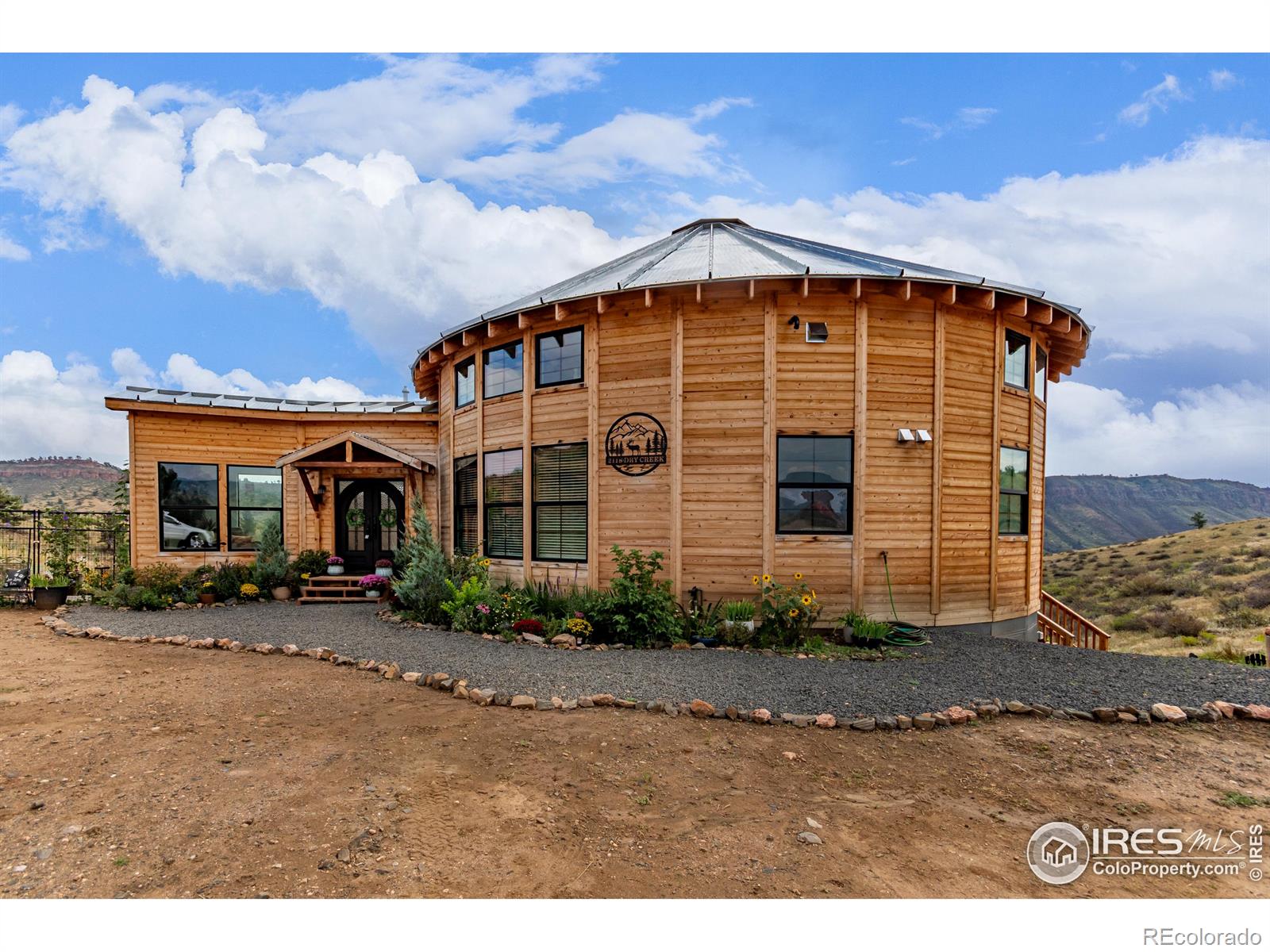2118 Dry Creek Drive