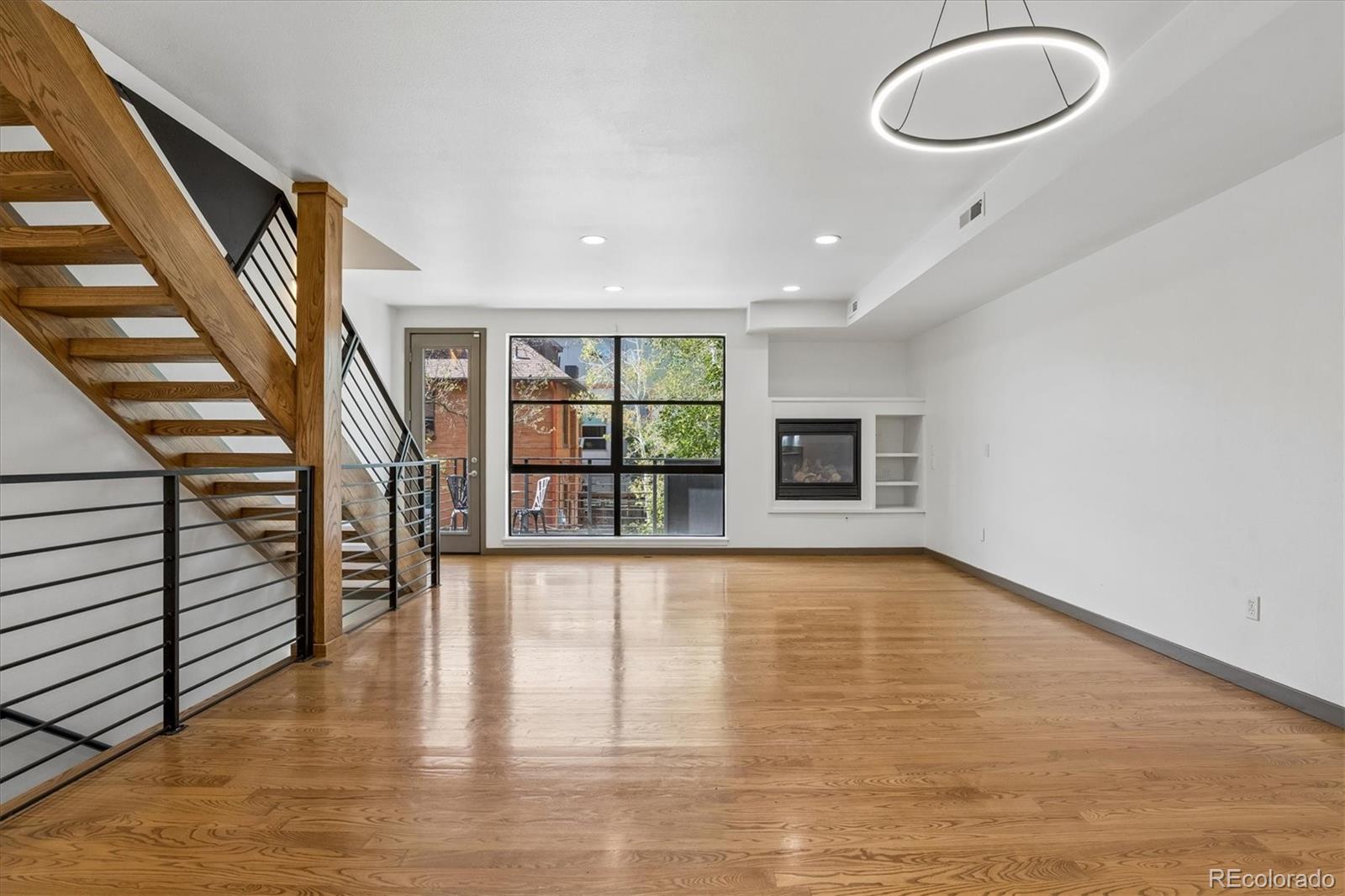 2347 Glenarm Place