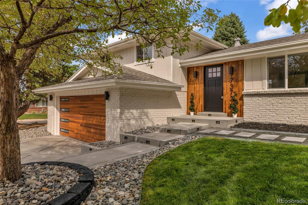 Photo of 7373 S Dexter Way, Centennial, CO 80122 (MLS # 5995484)
