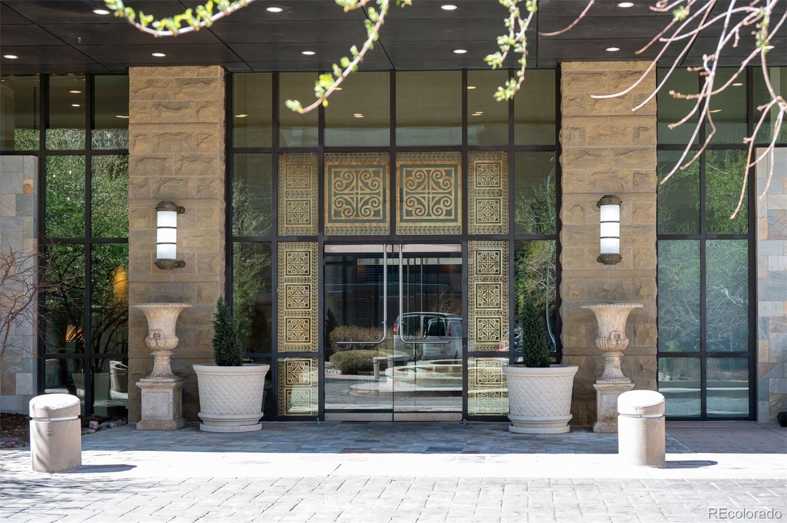 5455 Landmark Place 809