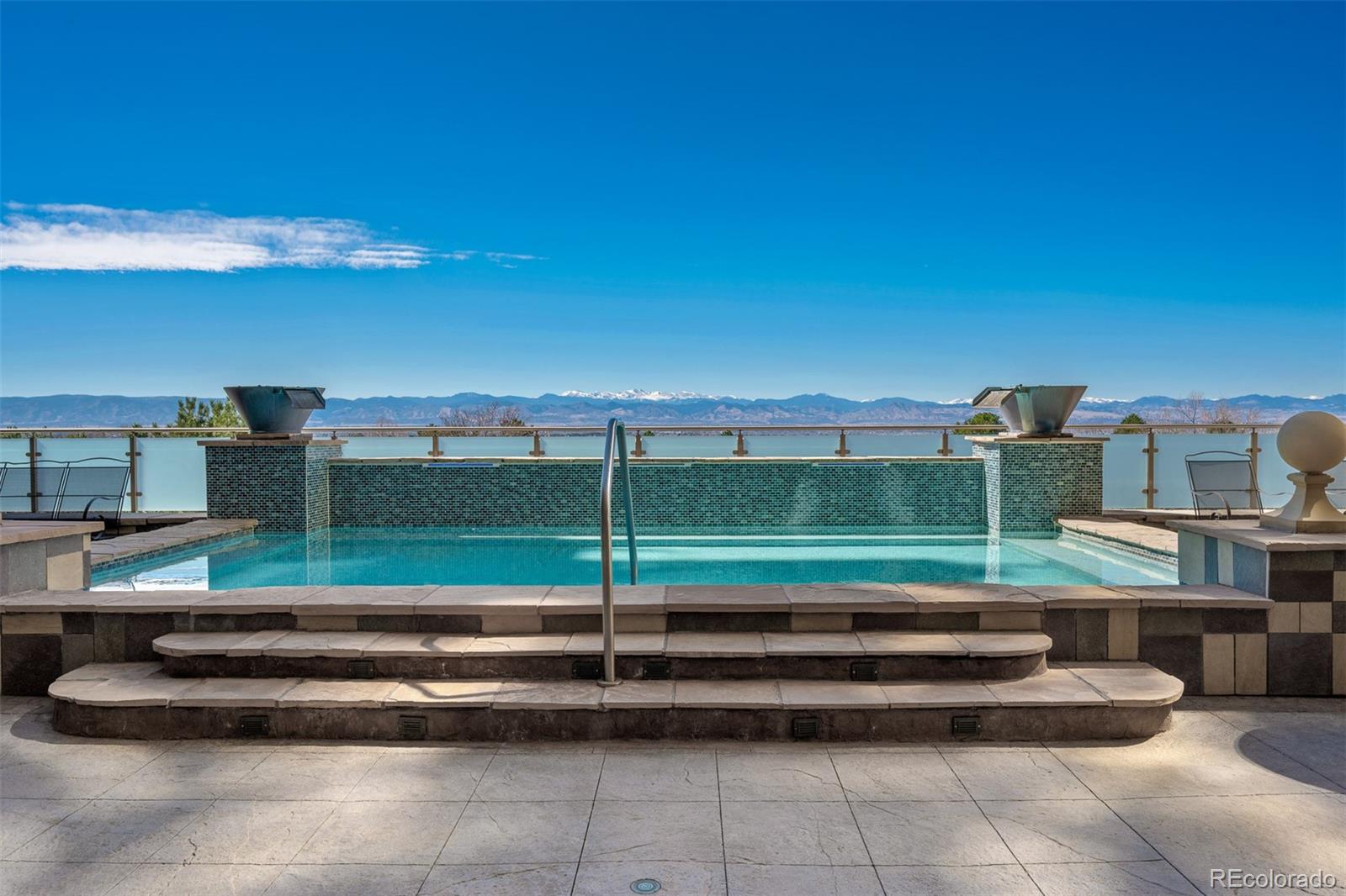 5455 Landmark Place 809