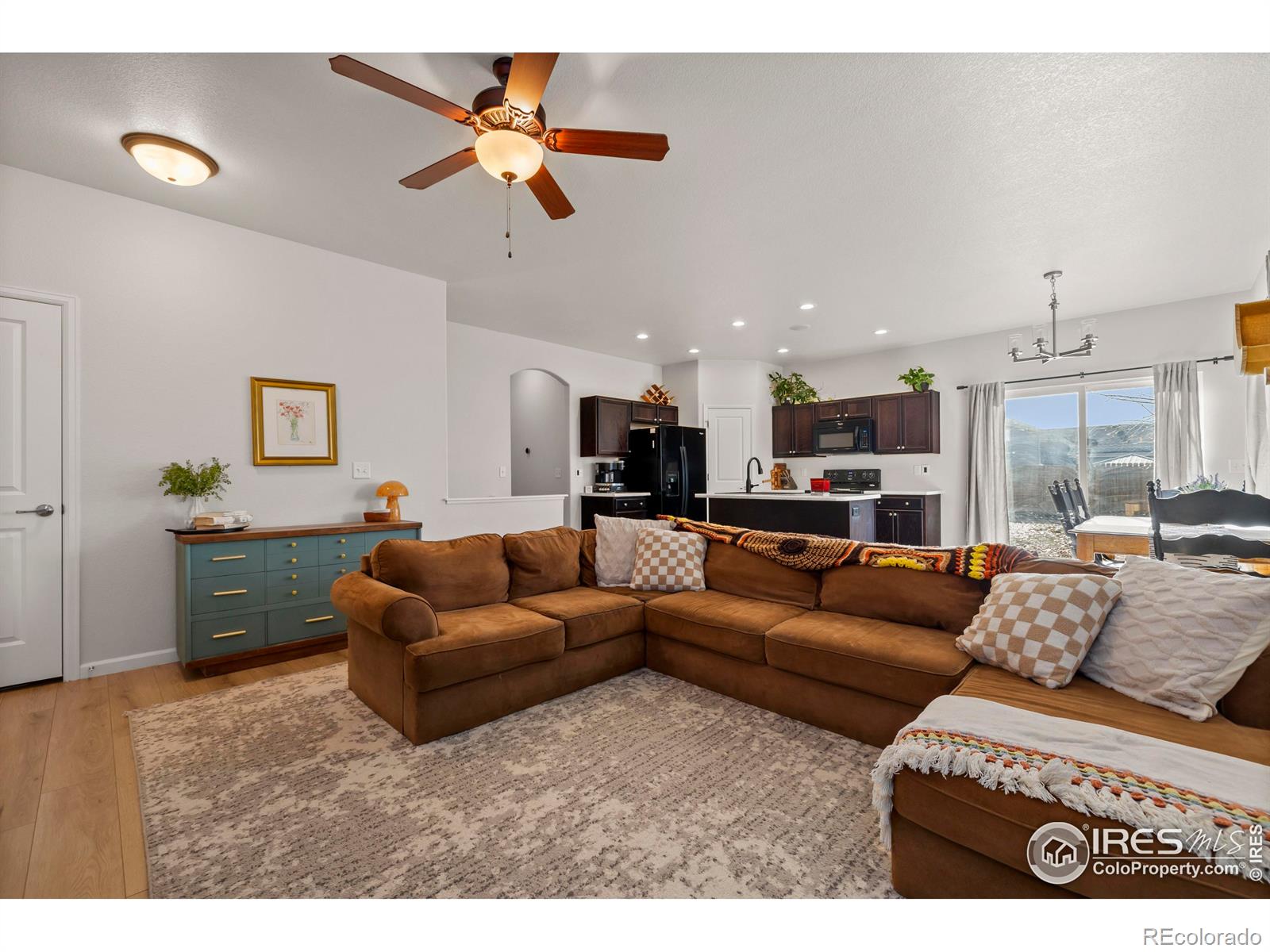 882 S Carriage Drive