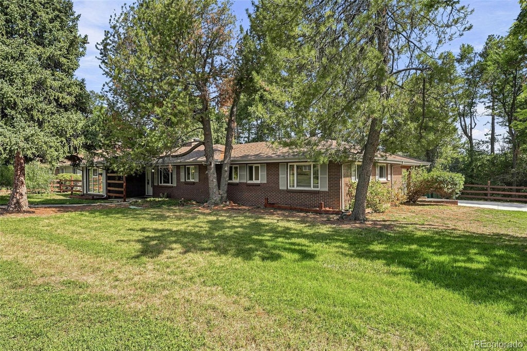 Photo of 7990 Crest Drive, Lakewood, CO 80214 (MLS # 8662599)