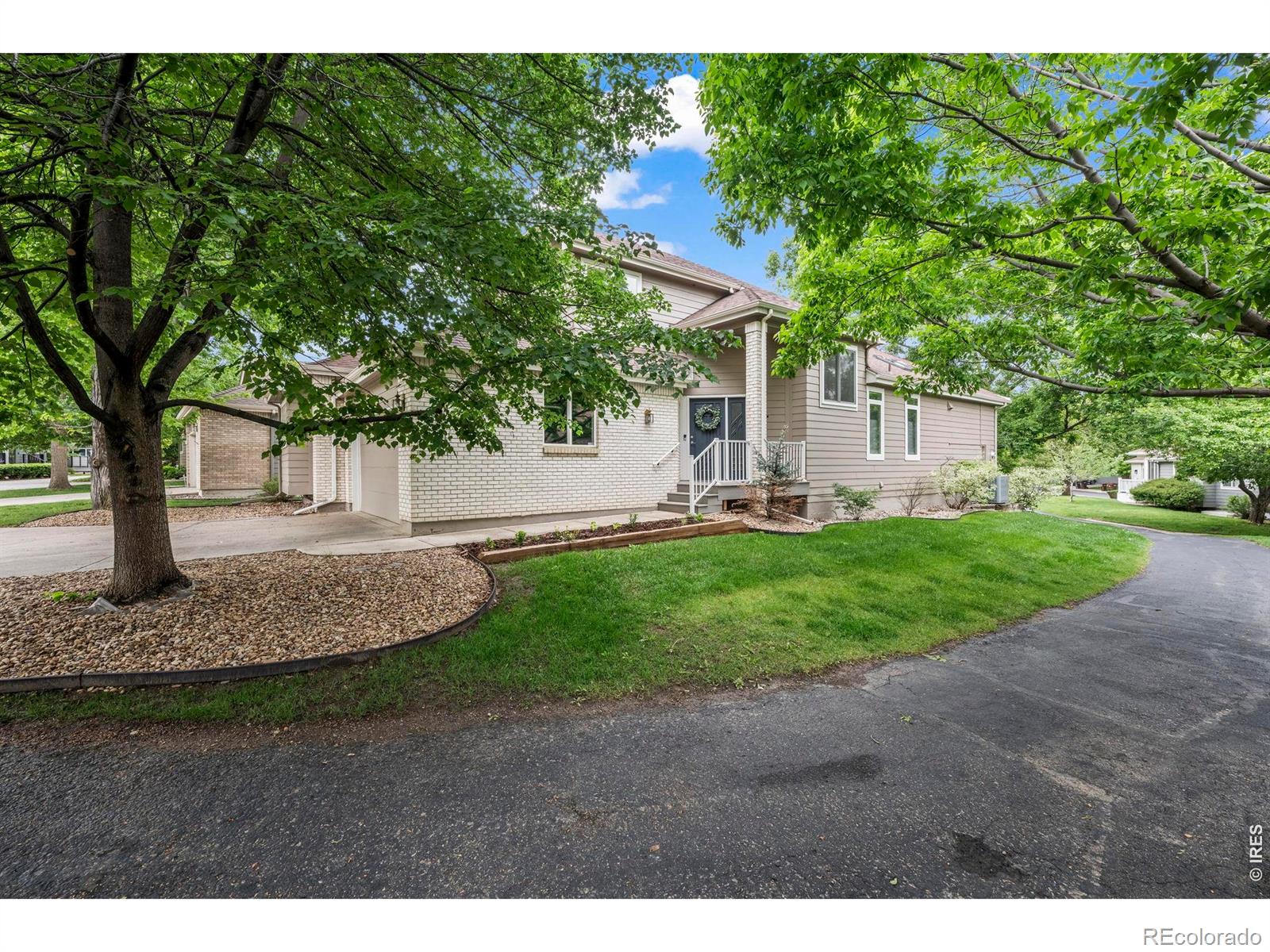 7358 Buckingham Court