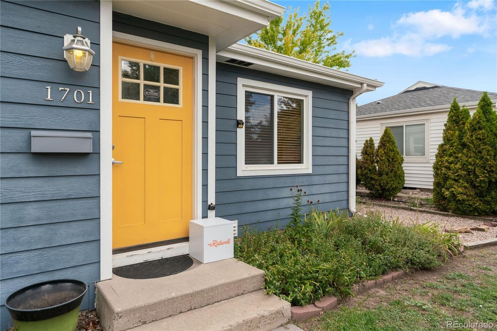 Photo of 1701 Spruce Street, Denver, CO 80220 (MLS # 4885135)
