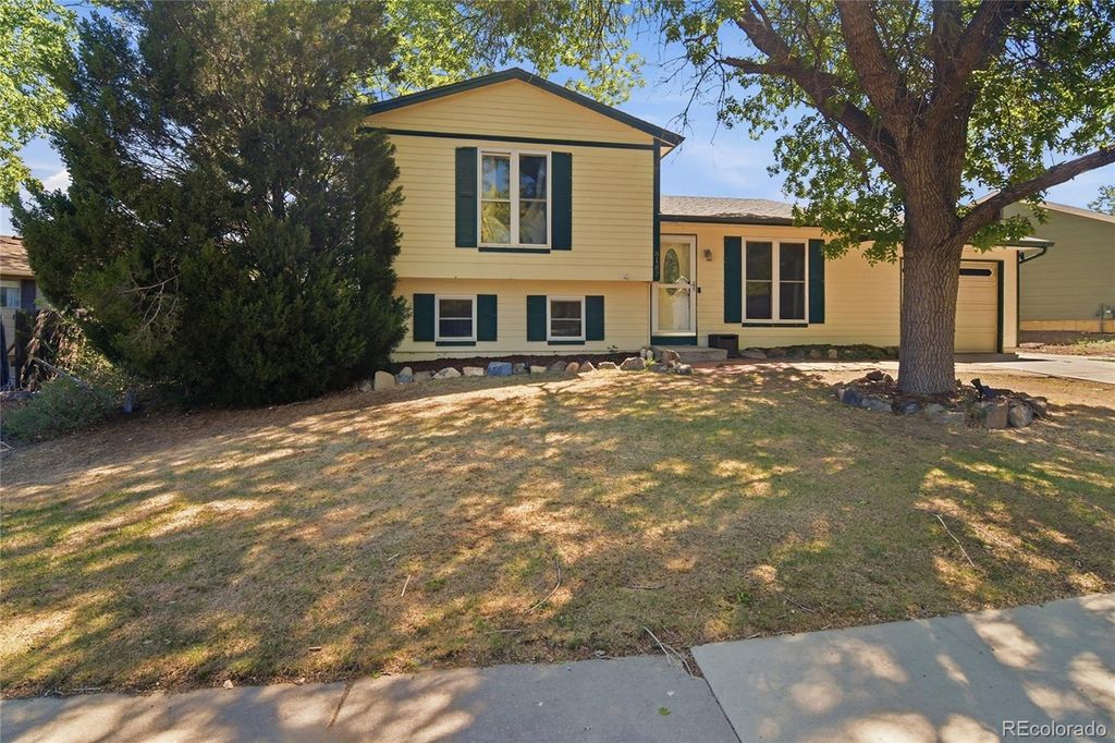 Photo of 8187 W 93rd Way, Westminster, CO 80021 (MLS # 3384586)