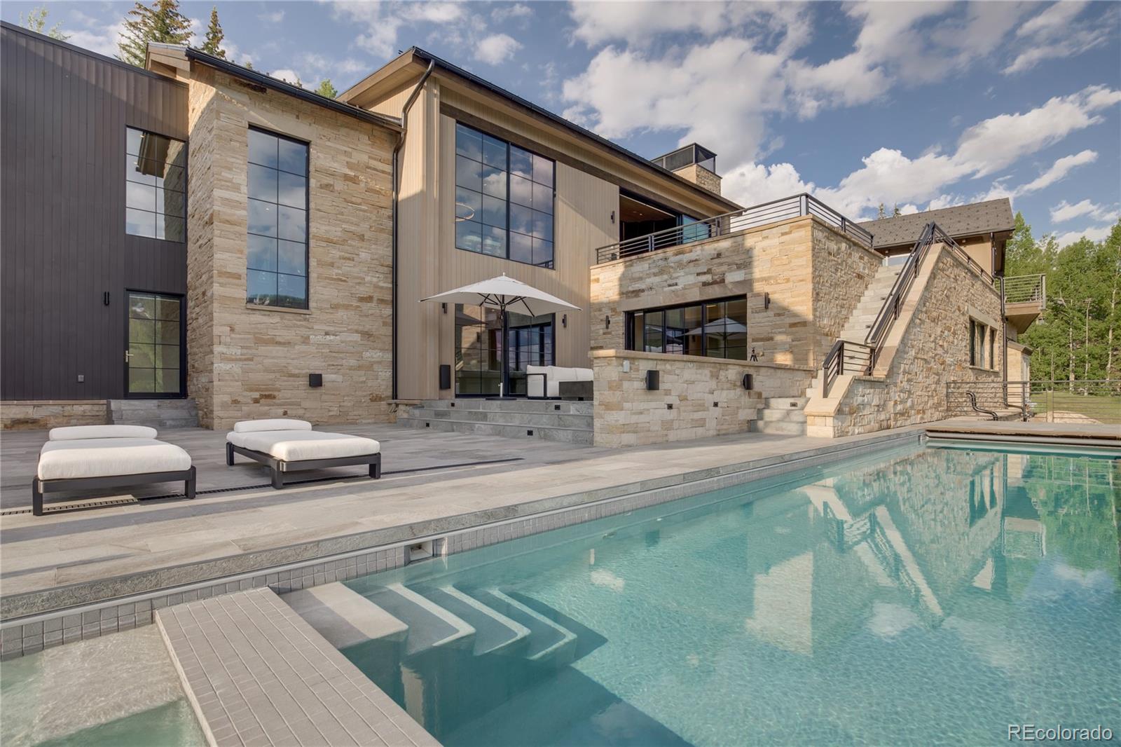 1326 Spraddle Creek Road