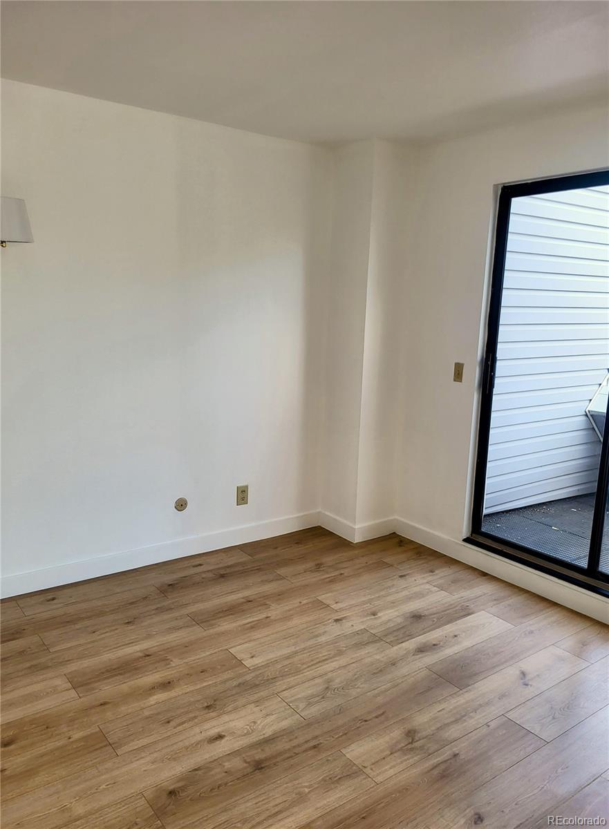 8701 Huron Street 5-210