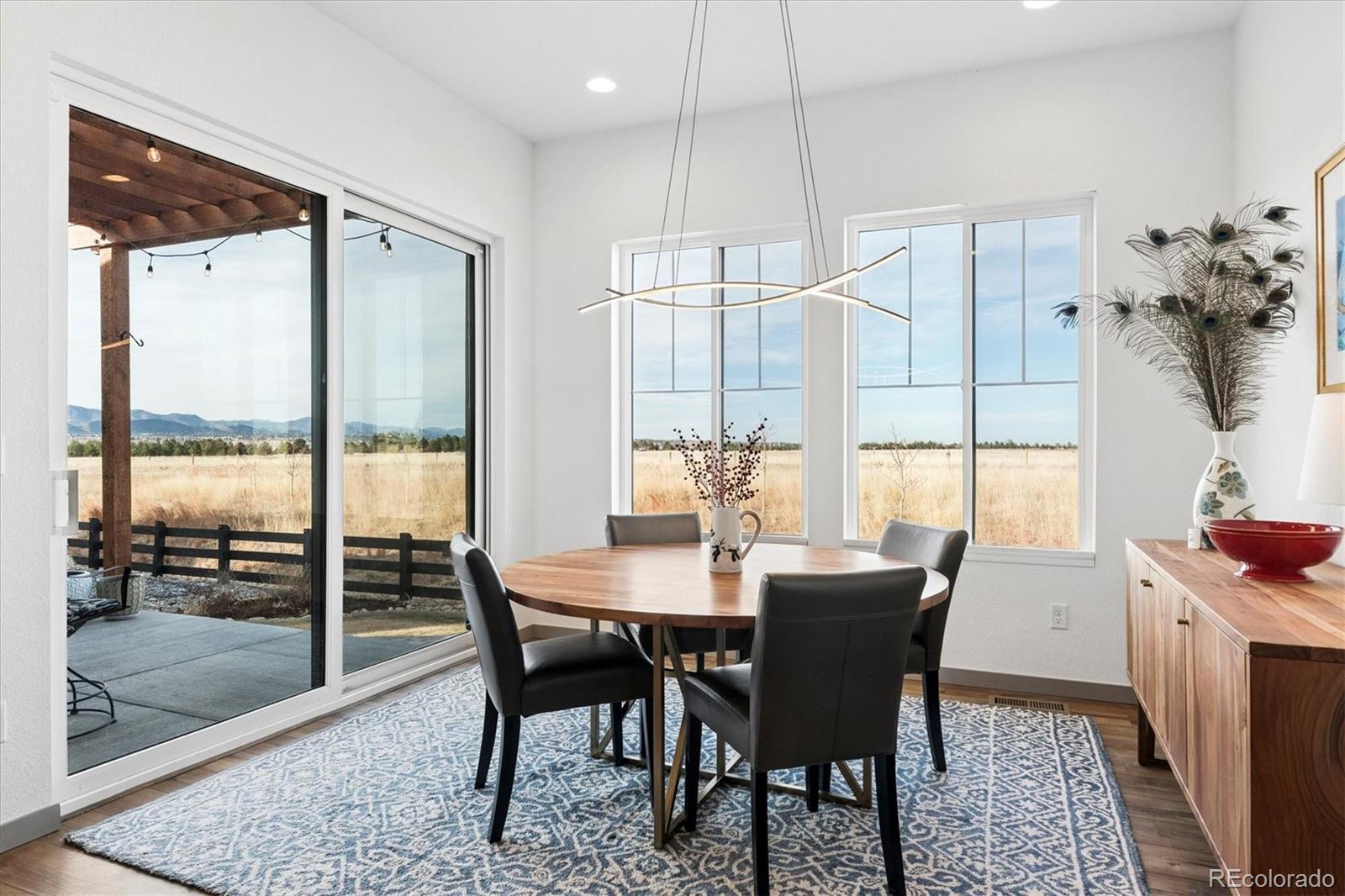 9505 Autumn Moon Avenue