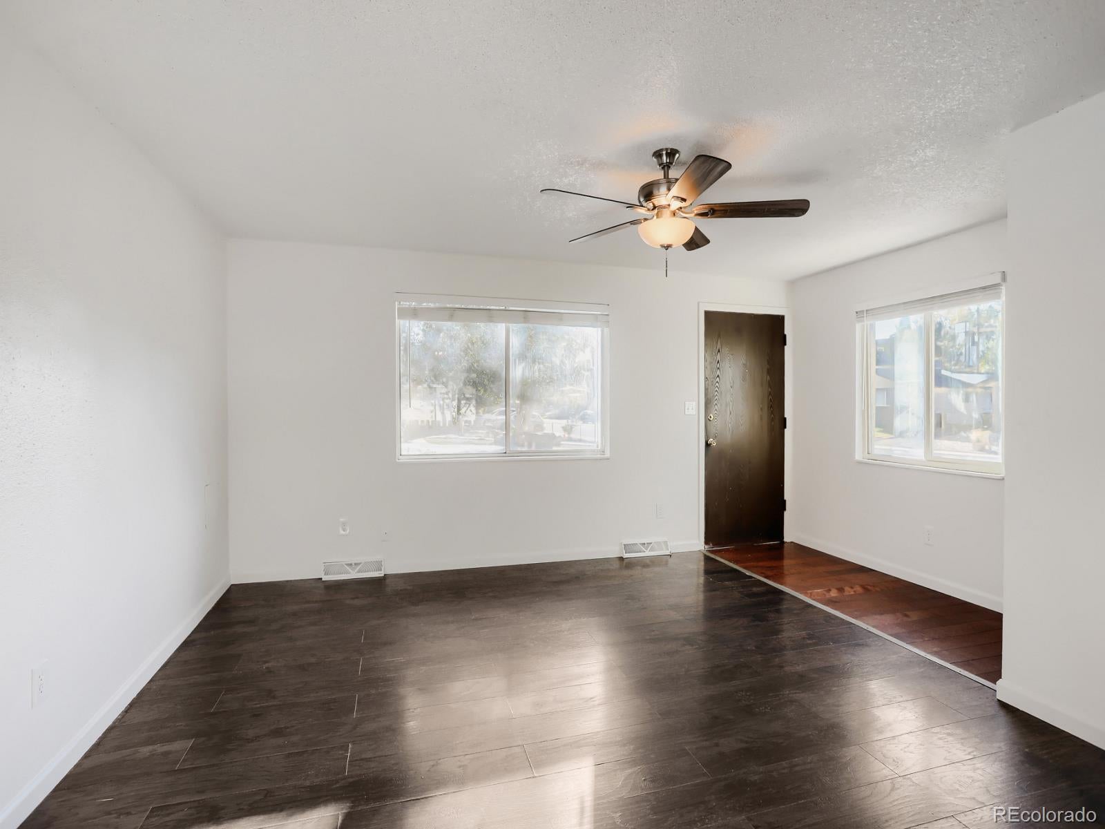 9457 W 56th Place
