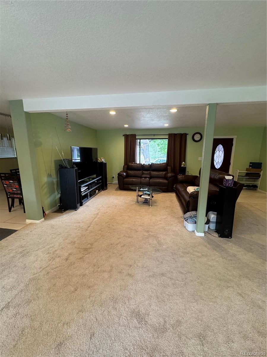 10579 W Warren Drive