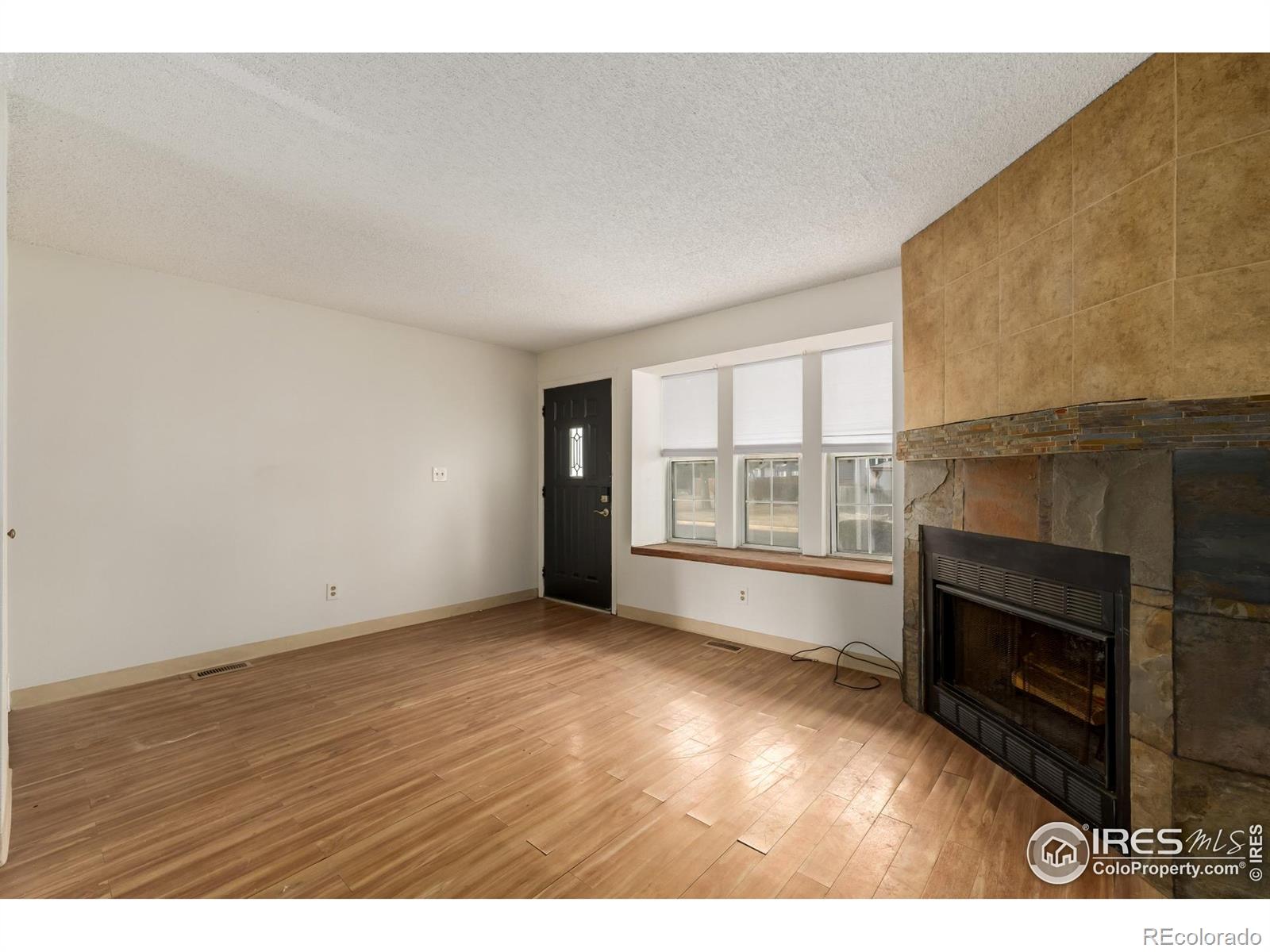 4210 E 94th Avenue F