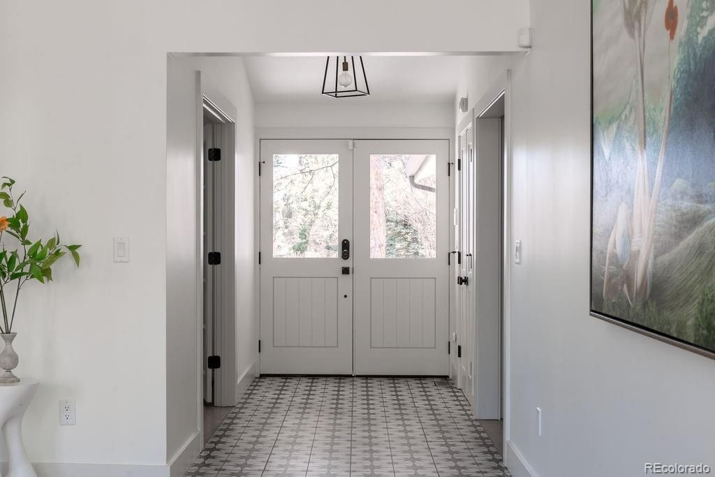 Photo of 5151 W Wagon Trail Road, Littleton, CO 80123 (MLS # 3879689)