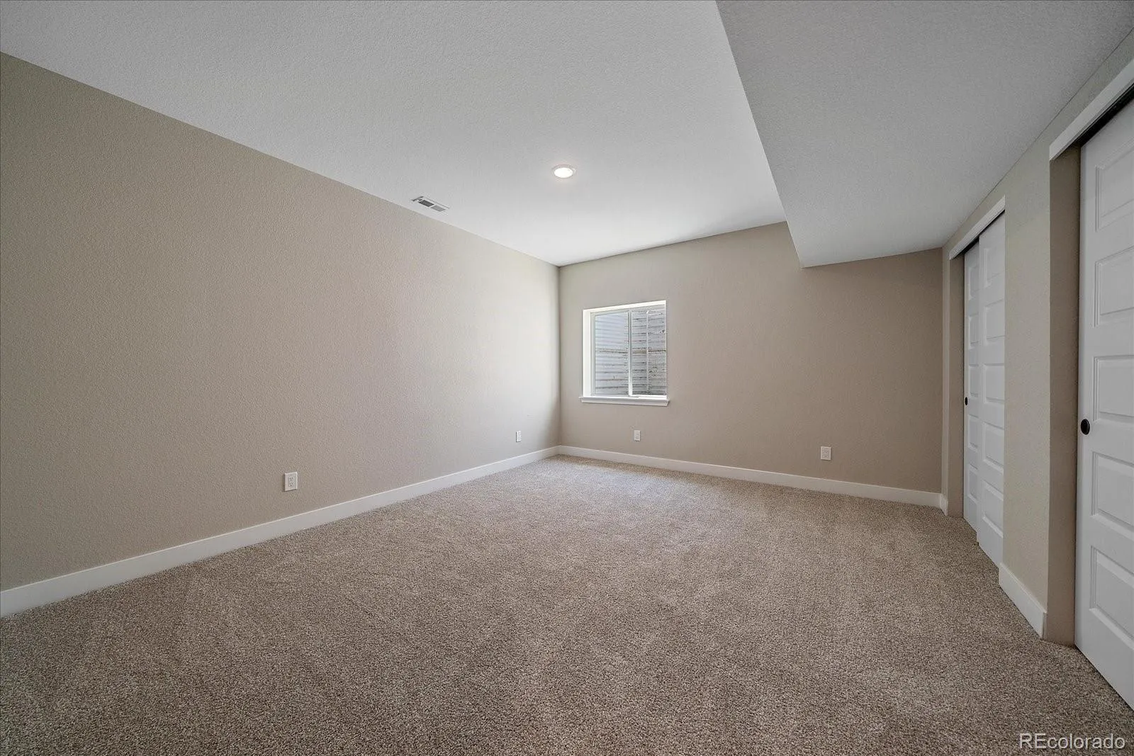 Firestone, Colorado 80504, United States, 4 Bedrooms Bedrooms, ,3 BathroomsBathrooms,Residential,Active,119006