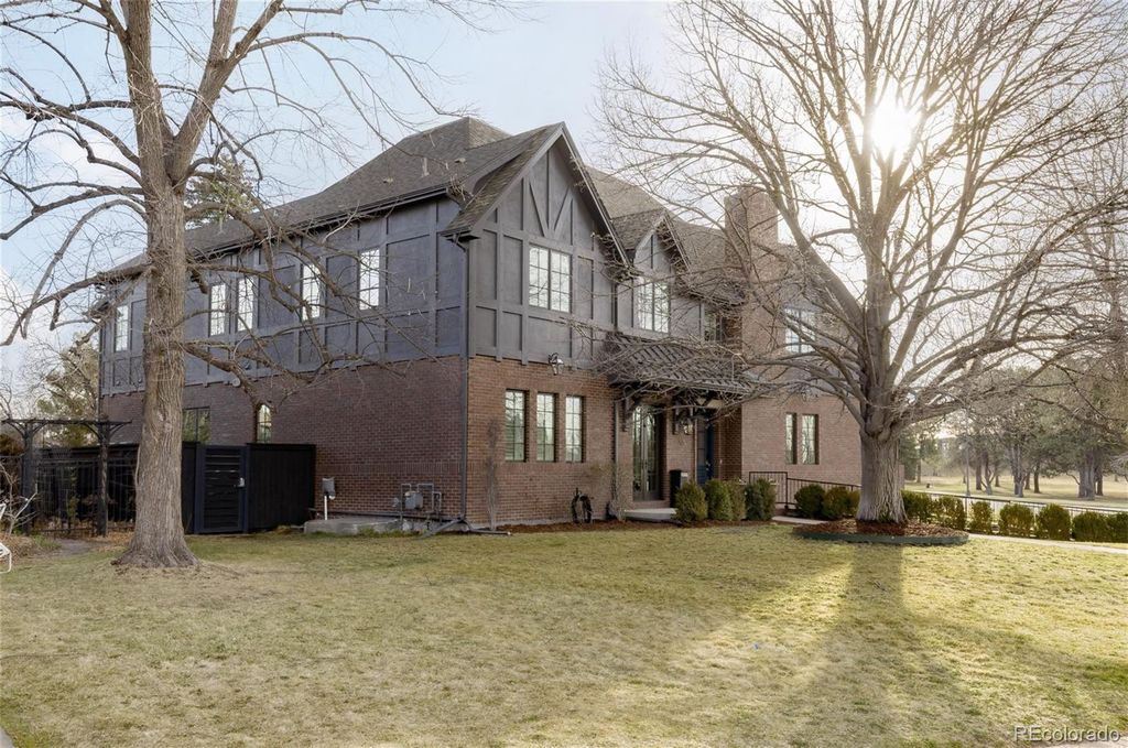 Photo of 105 Southmoor Drive, Denver, CO 80220 (MLS # 5081651)