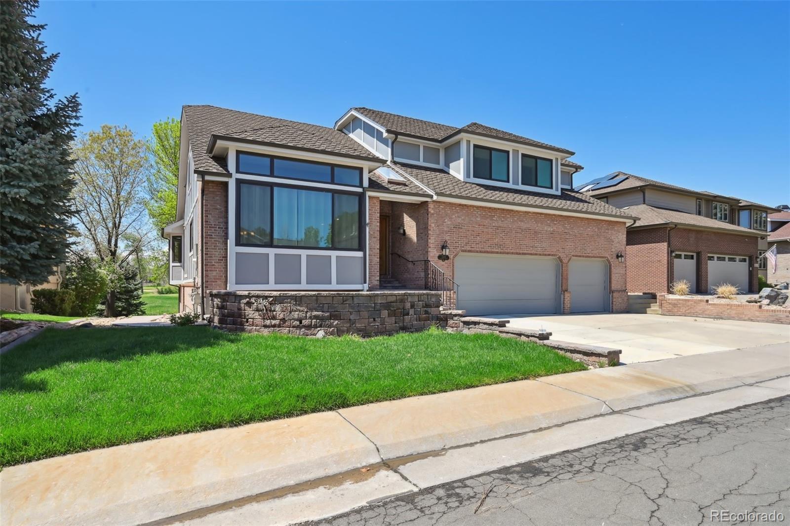 1105 Oakhurst Drive