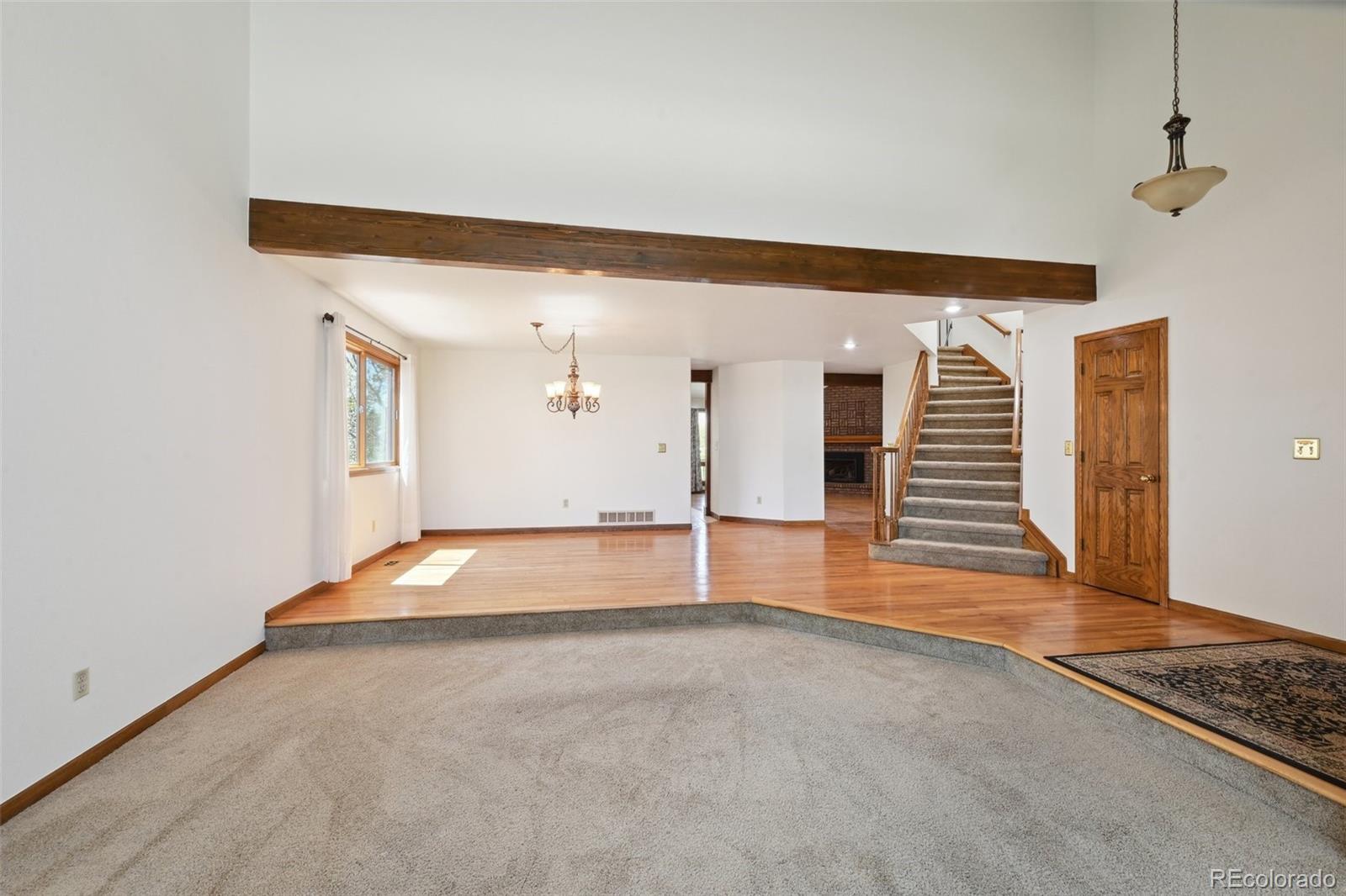 1105 Oakhurst Drive
