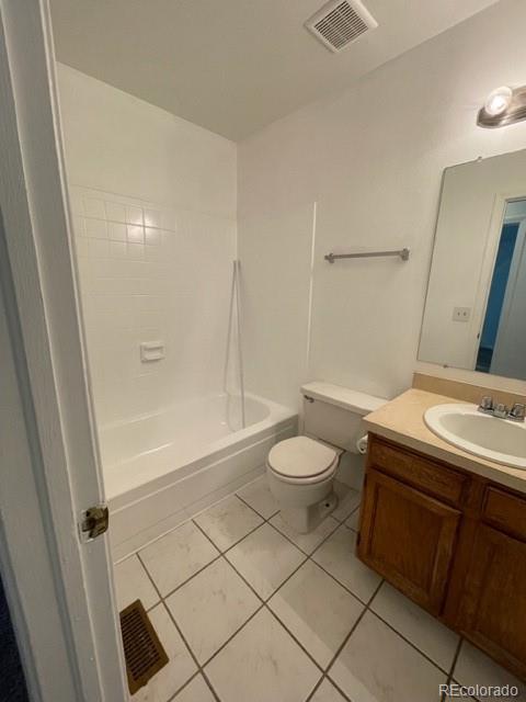 Photo 5 of 17 of 7881 Allison Way 304 condo