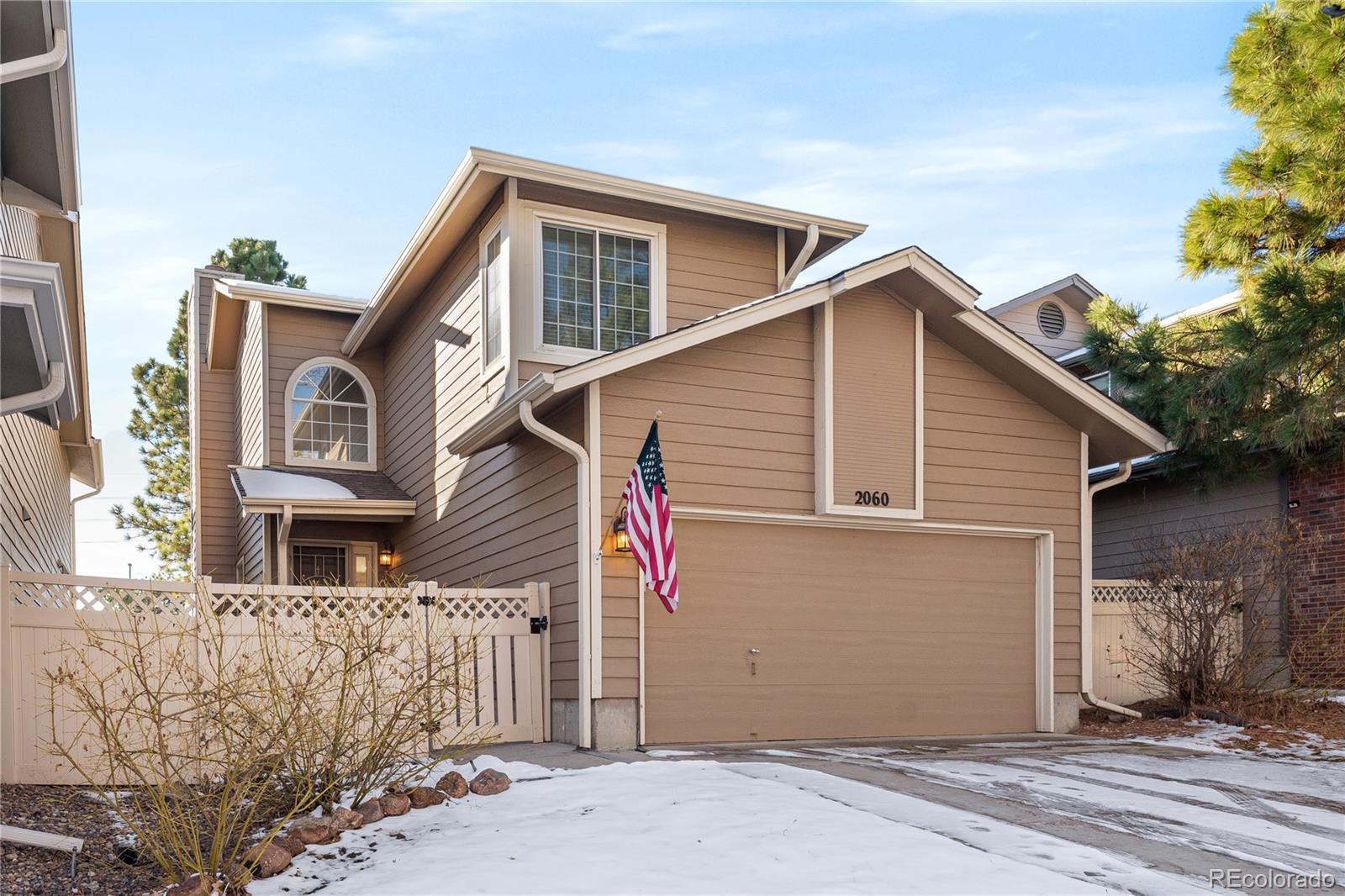 2060 E Phillips Lane