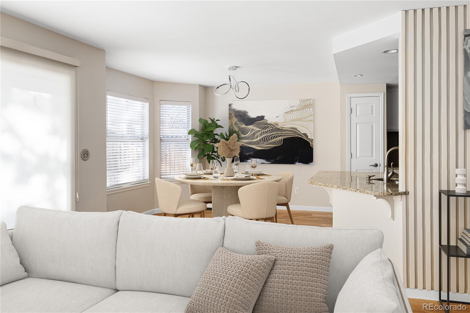 2060 E Phillips Lane