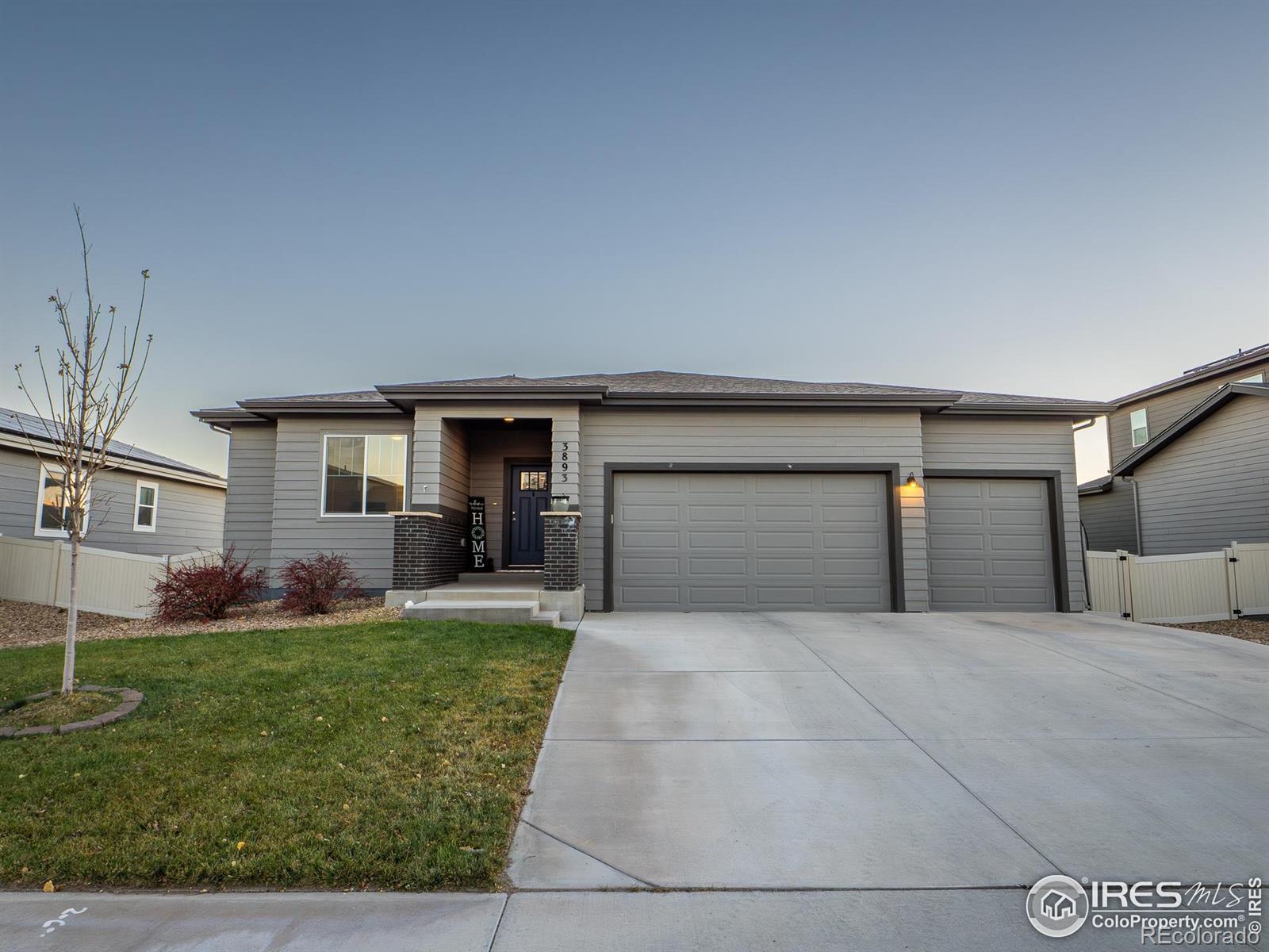 3893 Sweetgum Street