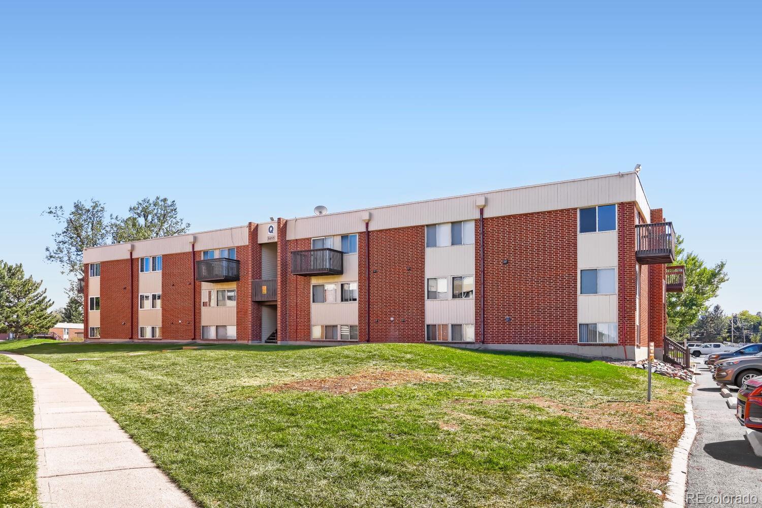 3653 S Sheridan Boulevard 16
