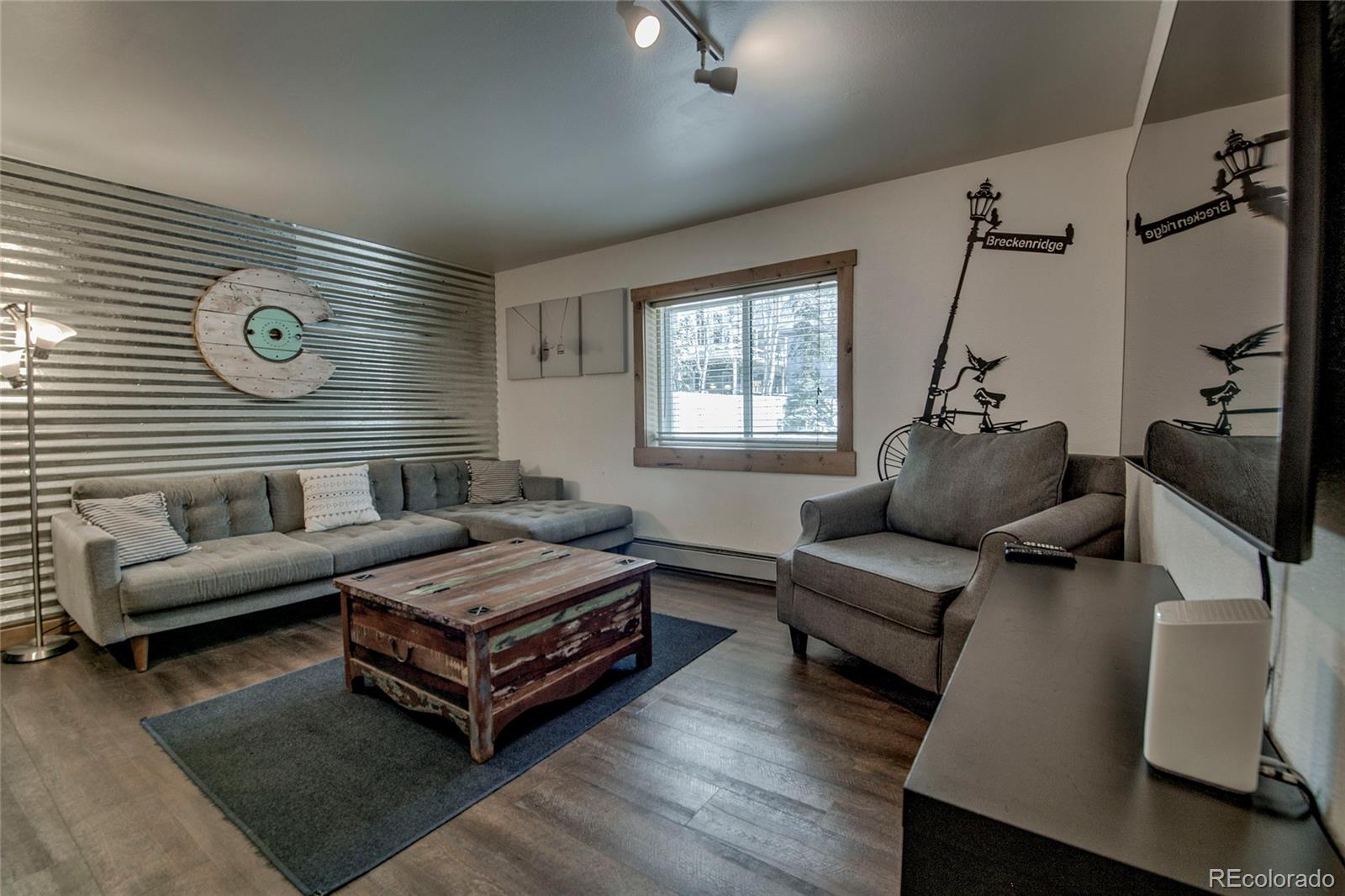 214 S Harris Street 106