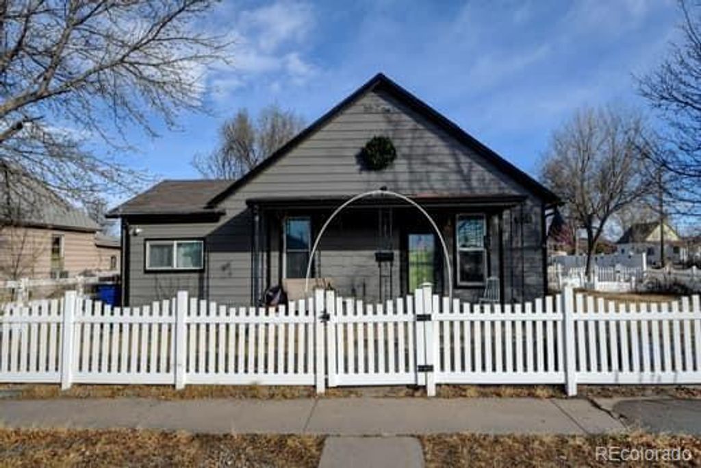 Photo of 504 Pacific Avenue, Fort Lupton, CO 80621 (MLS # 4222997)