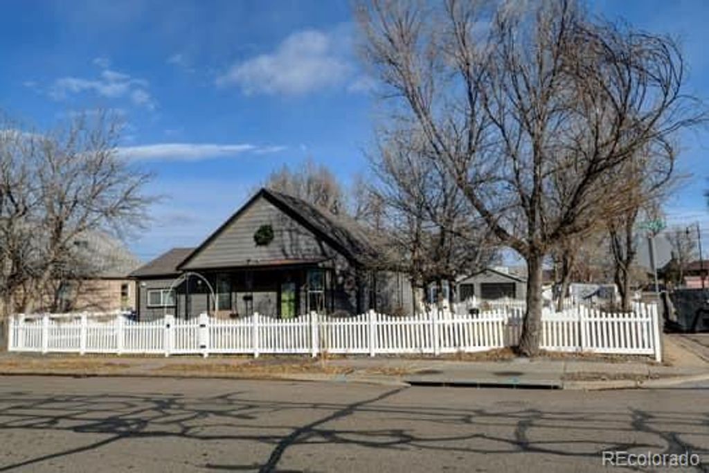 Photo of 504 Pacific Avenue, Fort Lupton, CO 80621 (MLS # 4222997)