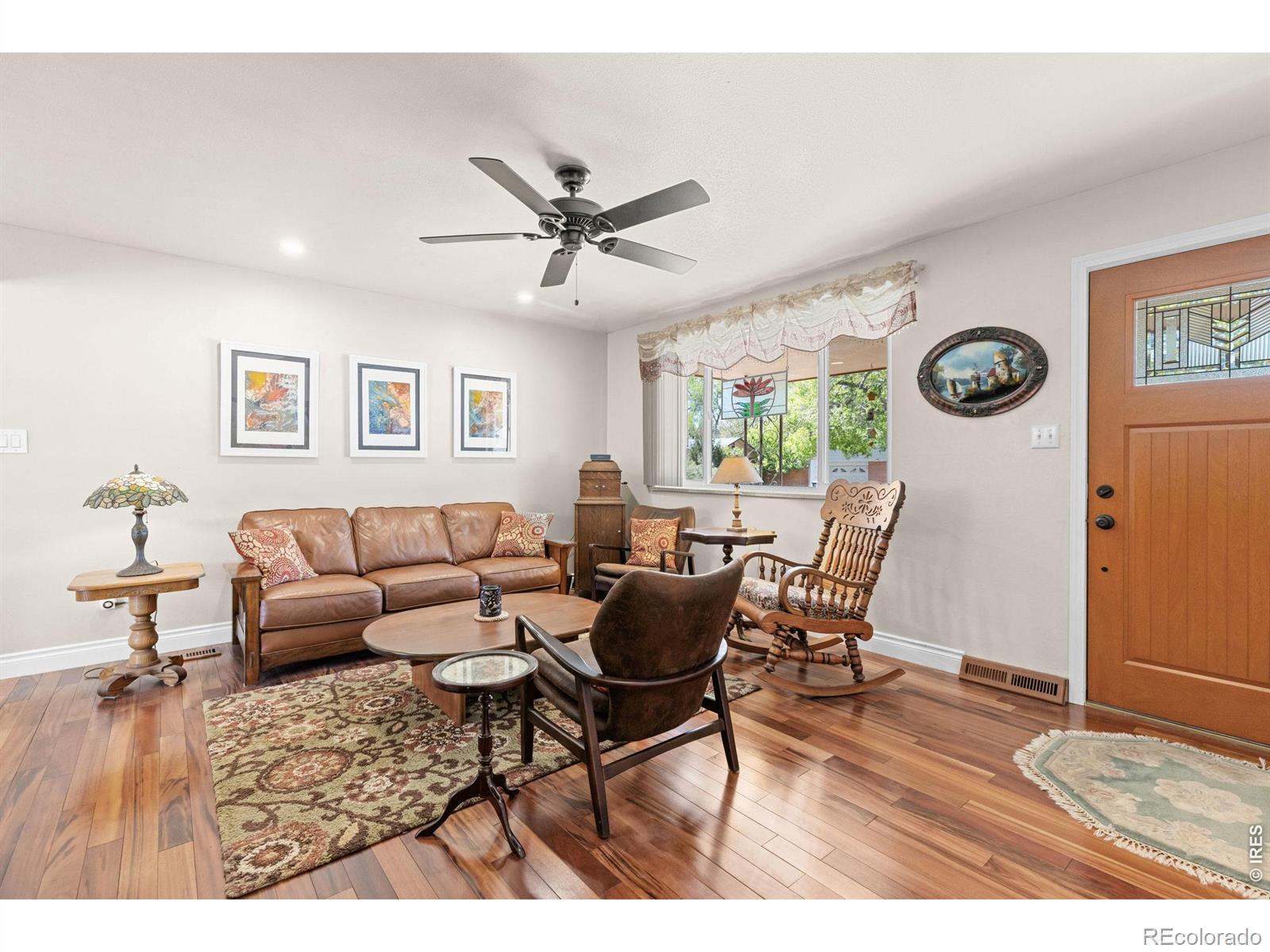 10933 W 67th Place