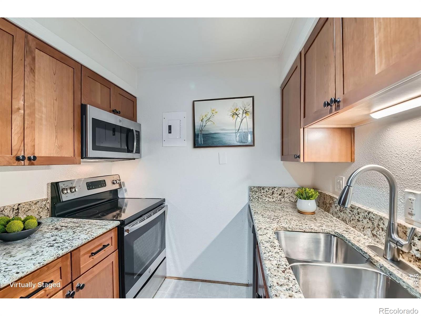2227 Canyon Boulevard 253