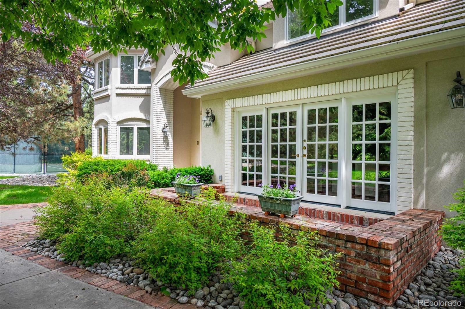7 Mockingbird Lane