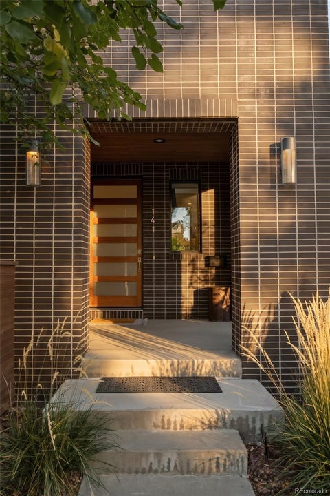 Photo of 1141 S Cook Street, Denver, CO 80210 (MLS # 7798397)