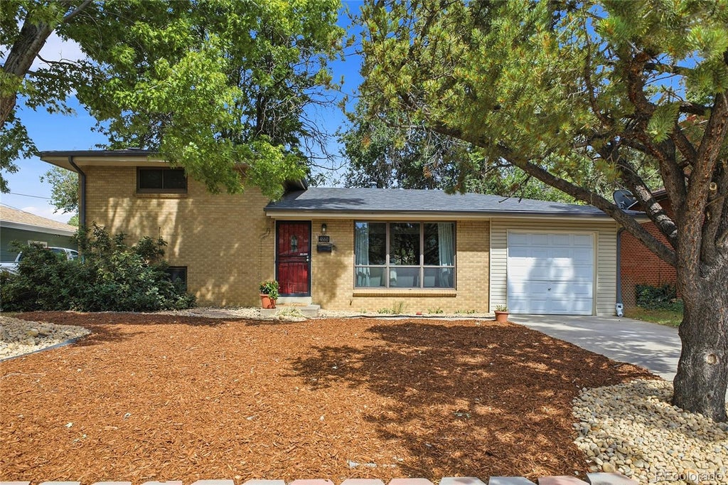 Photo of 4660 Estes Street, Wheat Ridge, CO 80033 (MLS # 8964122)