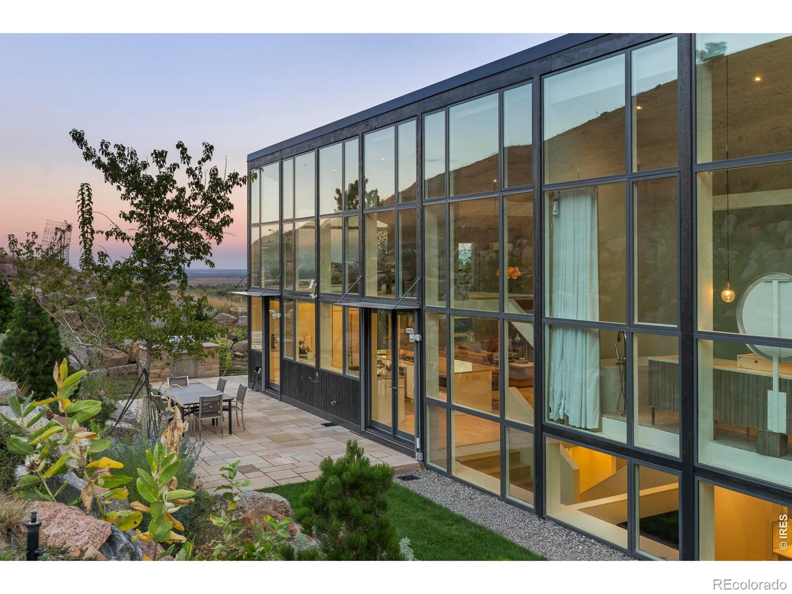 250 Cactus Court