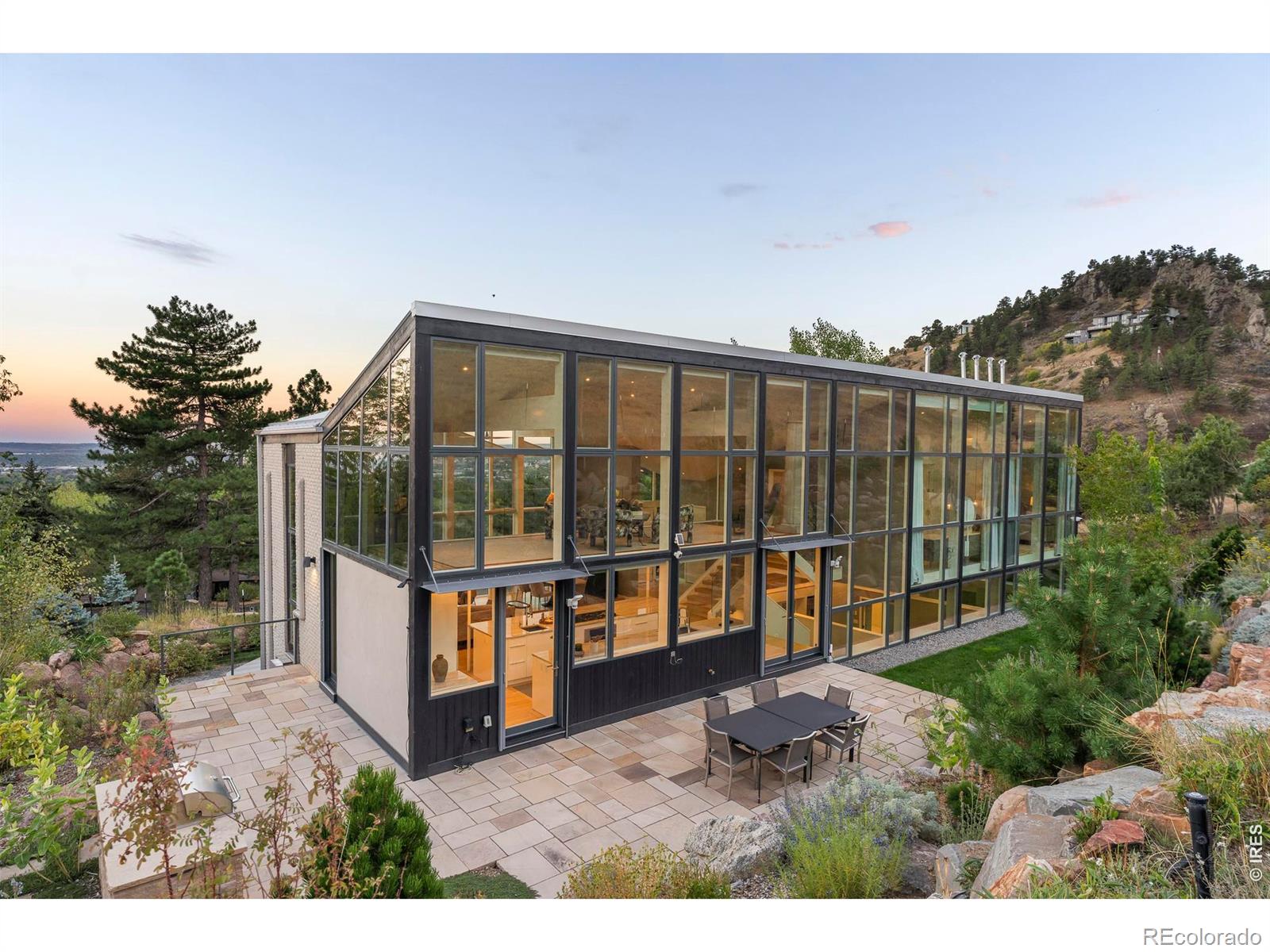250 Cactus Court