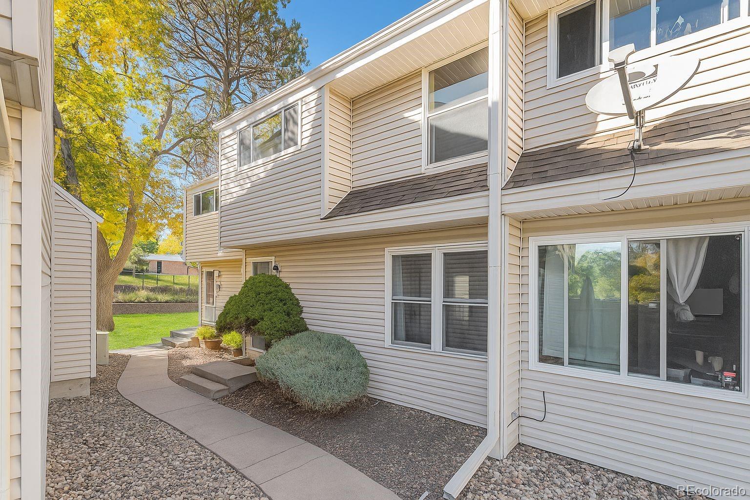 4262 E Maplewood Way, Centennial, CO, 80121 4 4262 E Maplewood Way