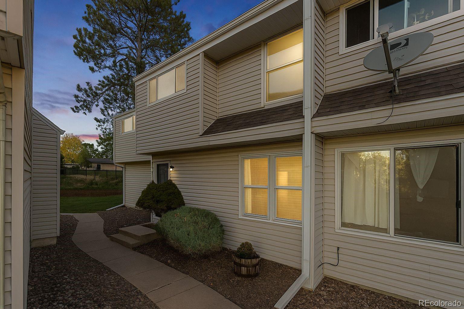 4262 E Maplewood Way, Centennial, CO, 80121 3 4262 E Maplewood Way