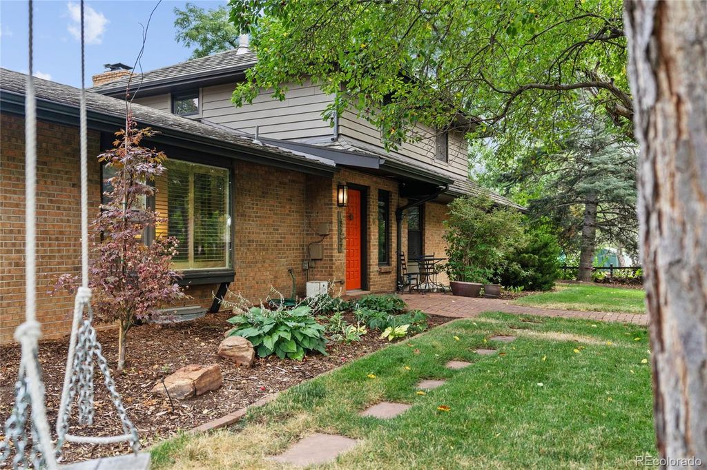 Photo of 13257 W 26th Avenue, Golden, CO 80401 (MLS # 2059944)