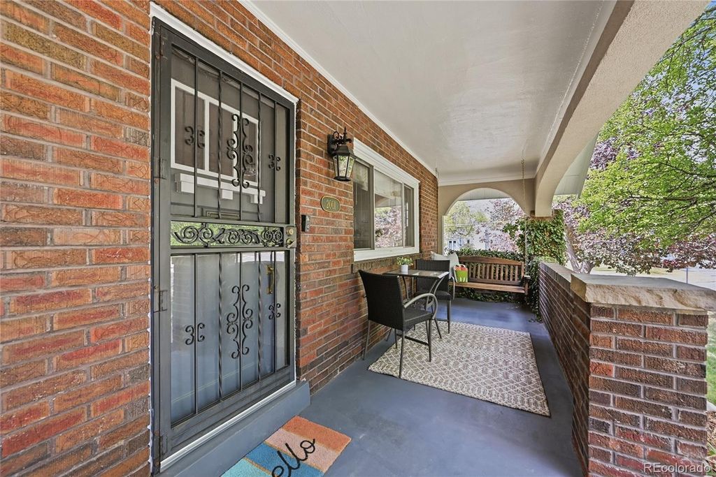 Photo of 2001 S Fillmore Street, Denver, CO 80210 (MLS # 9211367)