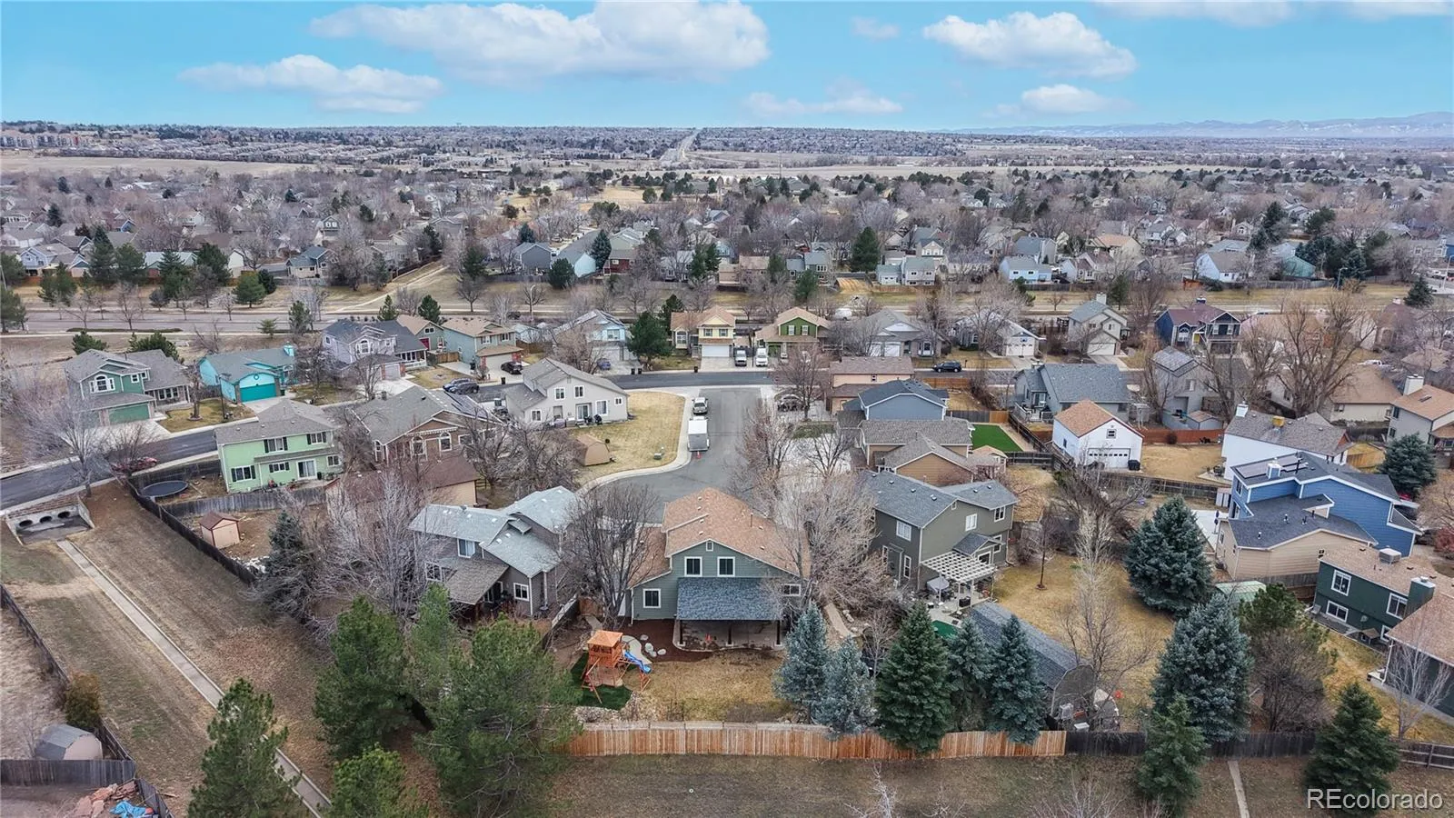 Broomfield, Colorado 80020, United States, 4 Bedrooms Bedrooms, ,3 BathroomsBathrooms,Residential,Pending,82248
