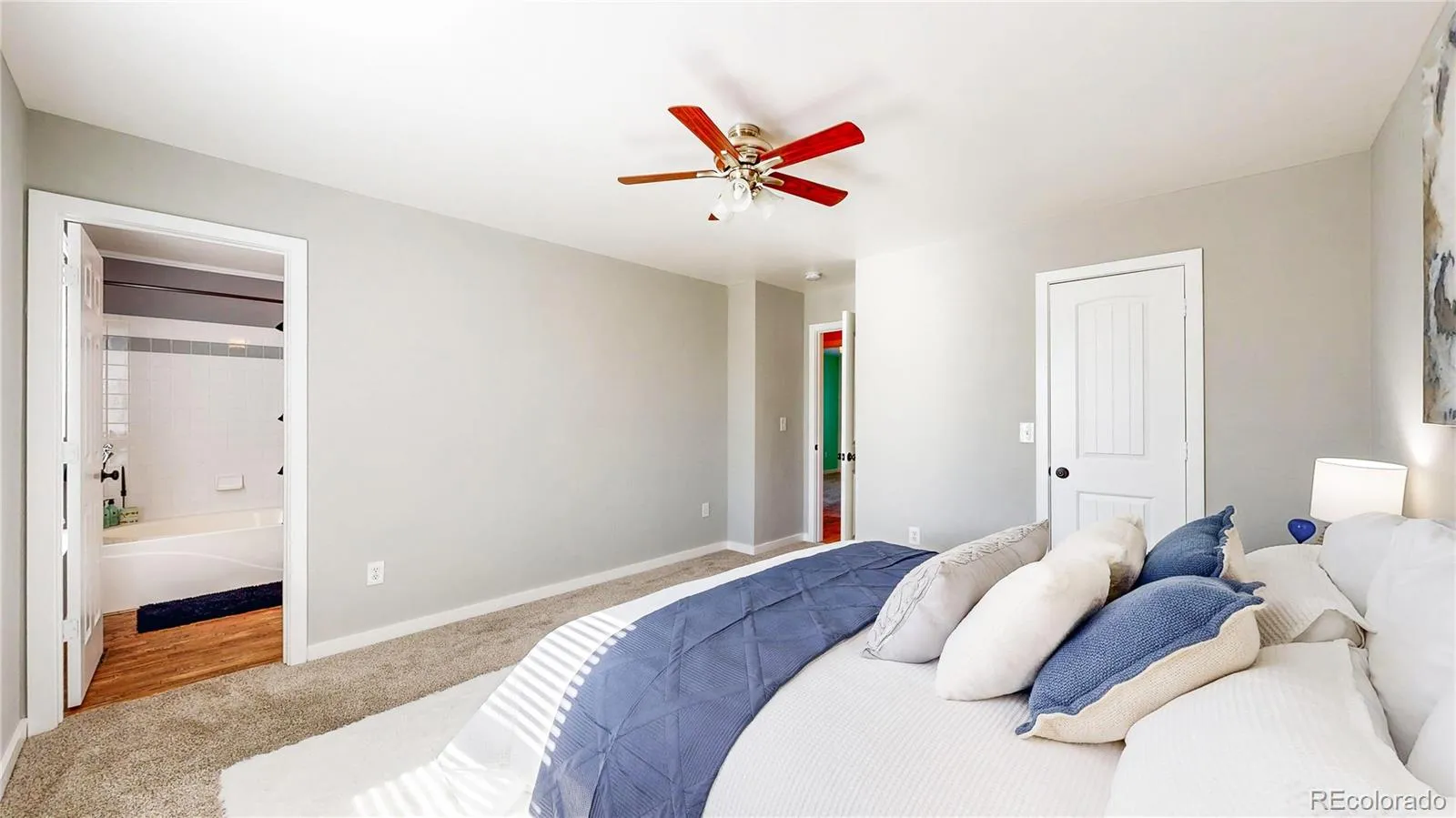 Broomfield, Colorado 80020, United States, 4 Bedrooms Bedrooms, ,3 BathroomsBathrooms,Residential,Pending,82248