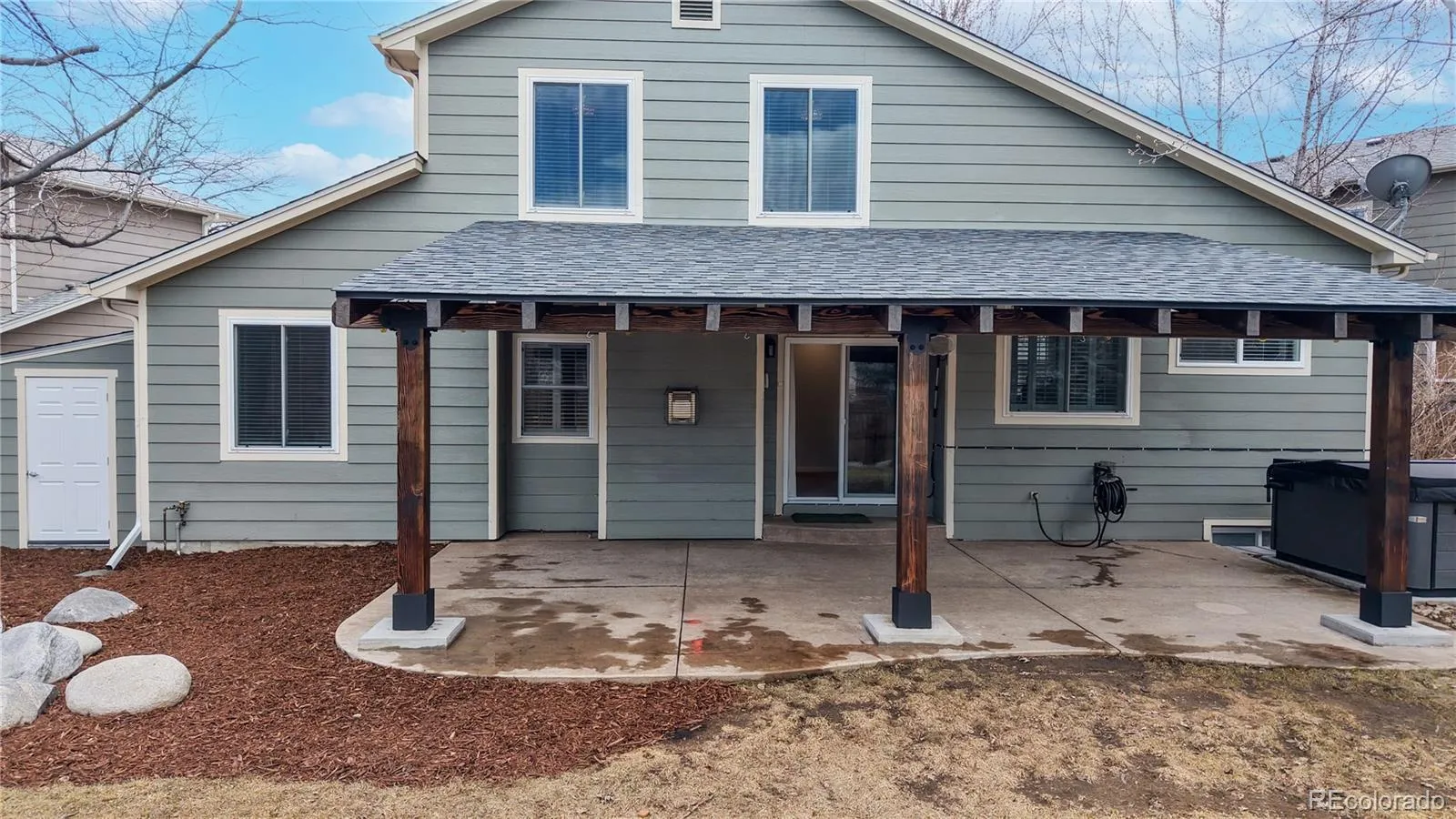 Broomfield, Colorado 80020, United States, 4 Bedrooms Bedrooms, ,3 BathroomsBathrooms,Residential,Pending,82248