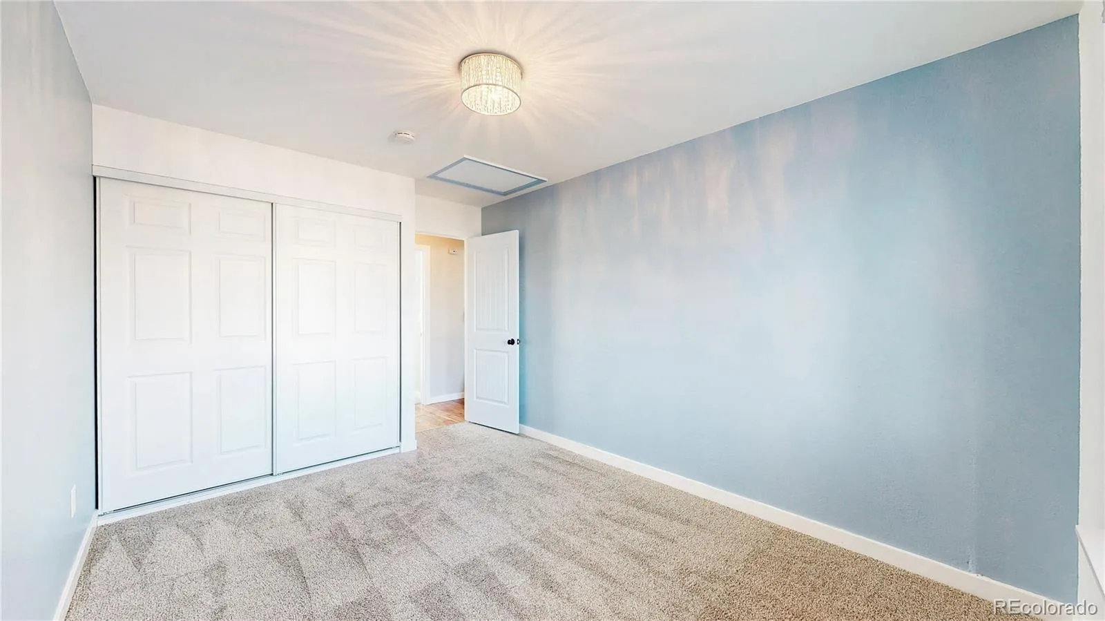 Broomfield, Colorado 80020, United States, 4 Bedrooms Bedrooms, ,3 BathroomsBathrooms,Residential,Pending,82248