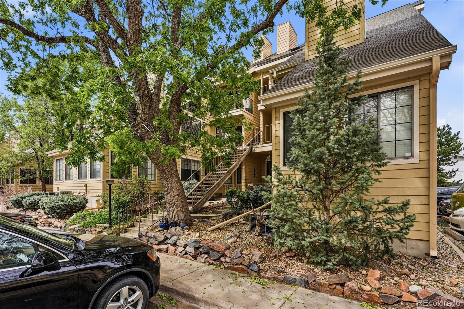 4812 E Kentucky Avenue F