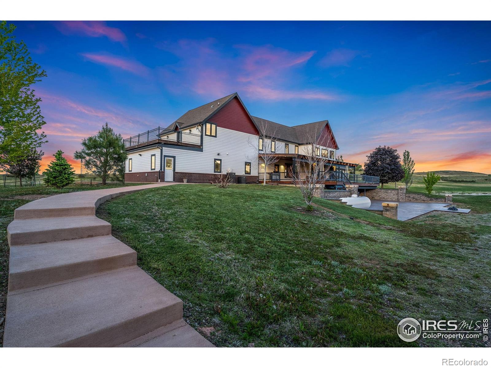 6950 W County Road 18
