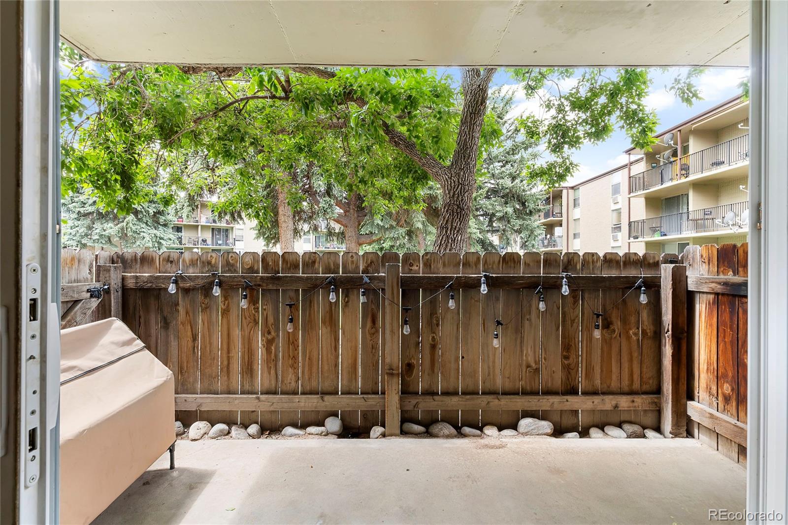 2231 S Vaughn Way 118B